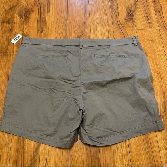 Old Navy Everyday Short Mid-Rise size 24 NWT - Picture 6 of 6
